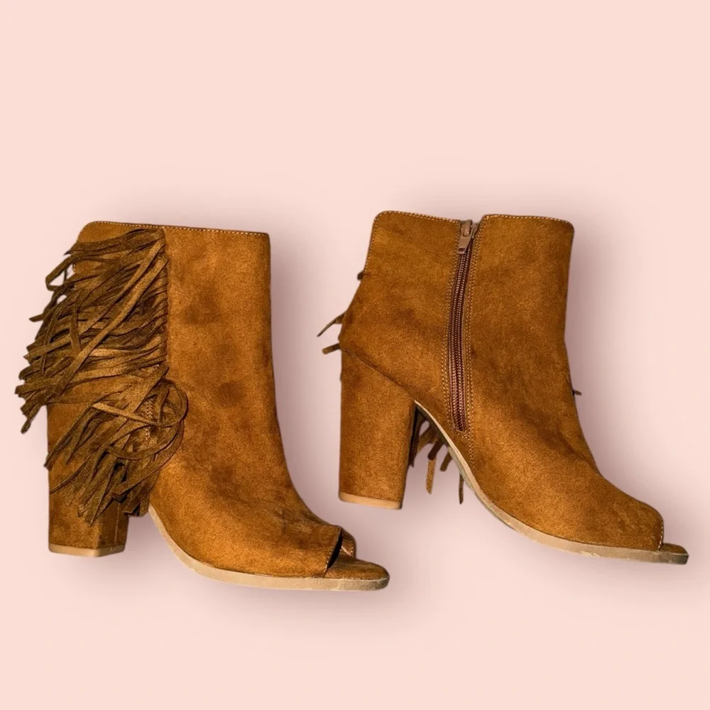 Big Buddha Suede Fringe Ankle Boots Peep Toe Block Heel Tan